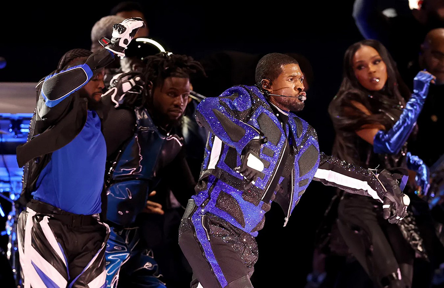 Usher's Super Bowl Halftime Ensemble: Off-White's Fashion Triumph